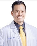 黃明東醫師